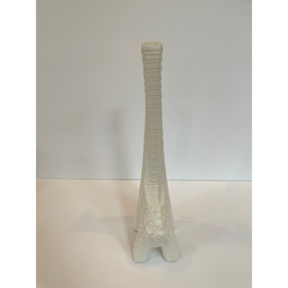 Modern Matte White Ceramic Giraffe Figurine Menagerie Pottery 14.5in - Picture 4 of 6